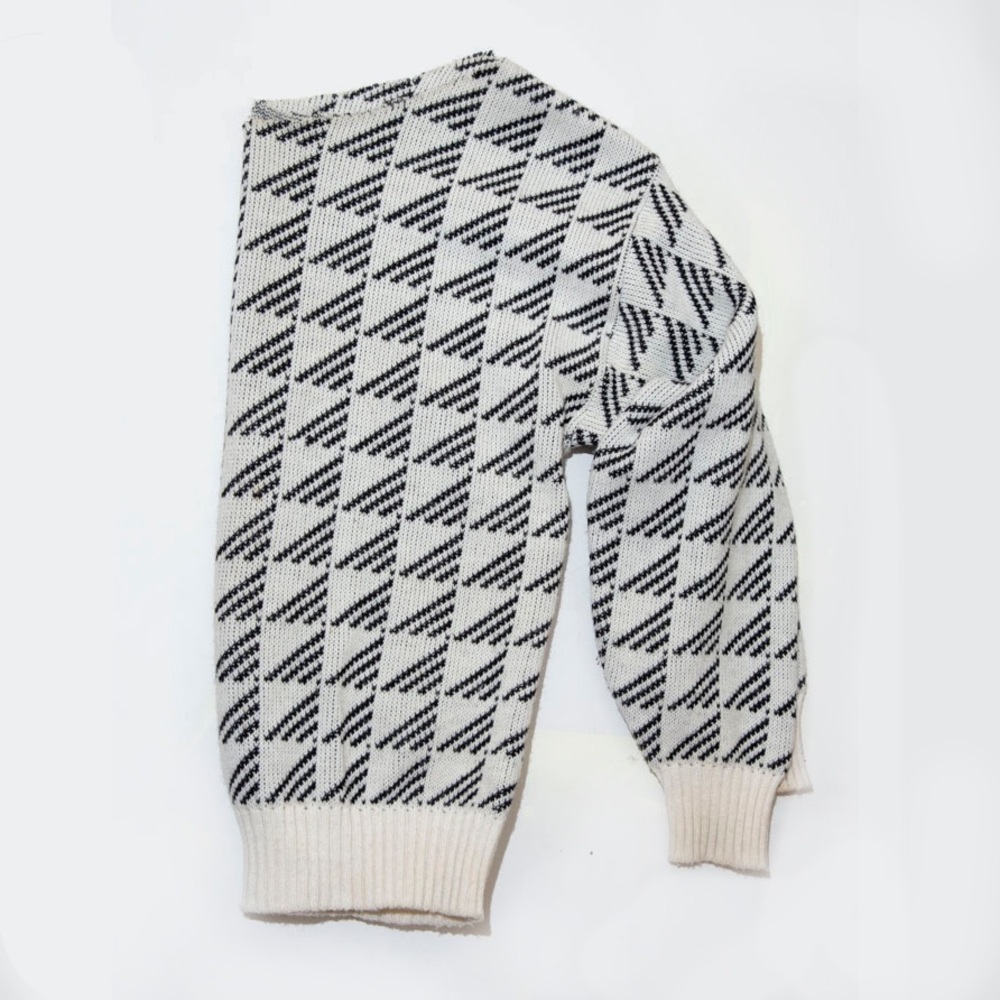 Vintage retro 80s crop neck sweater